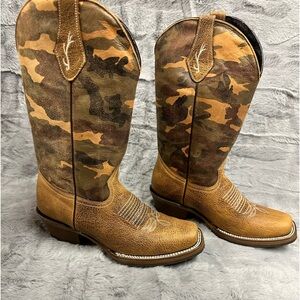 Cabela’s Western Boots - Camo - Size 6.5 - New in Box